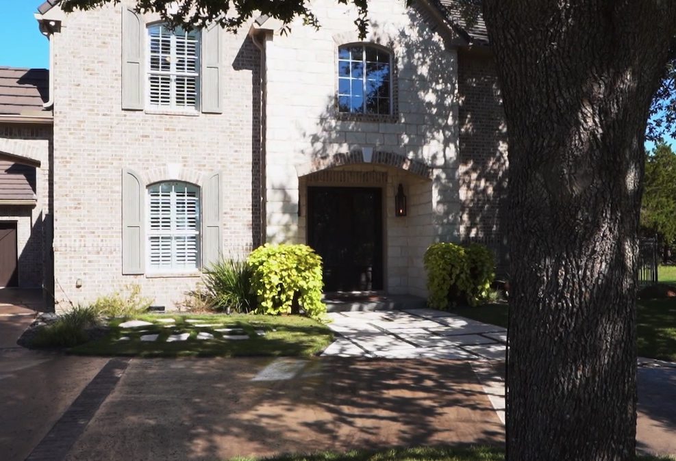 11700 Eagles Glen Drive